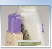 The Colonel Gluing Machine applies a thin film of glue or adhesive onto paper or board stock with ease. 